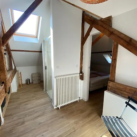 Duplex T3 Rénové Avec Balcon, Près De La - Fr-1-374-239 Appartamento *